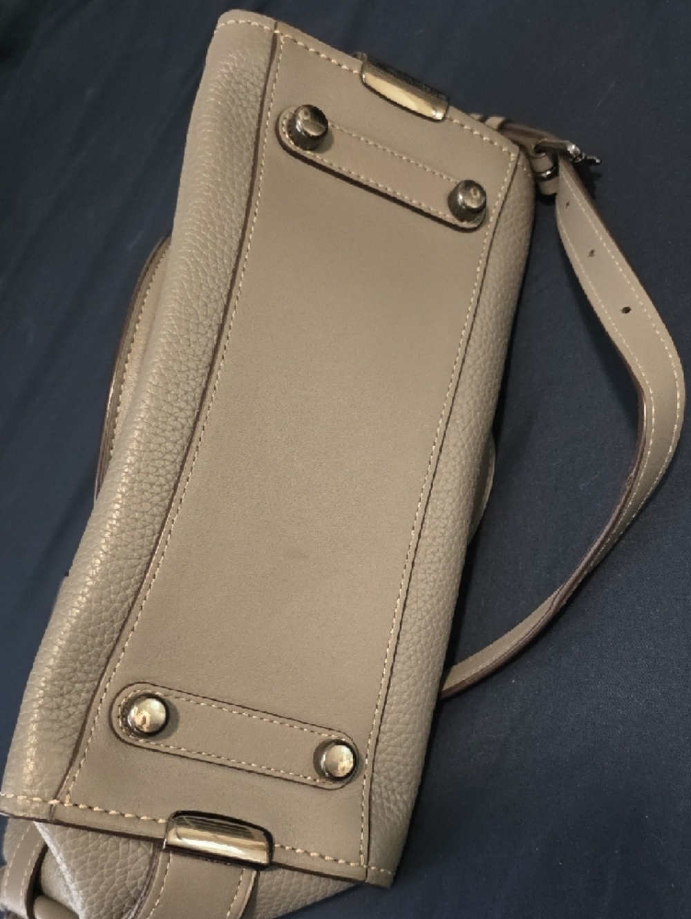 Coach Swagger 27 Carryall Pebbled Leather Satchel in Heather Gray Gunmetal - Picture 6 of 9